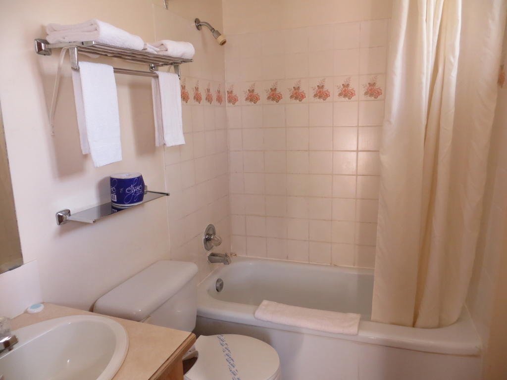 City Centre Motel Vancouver Værelse billede